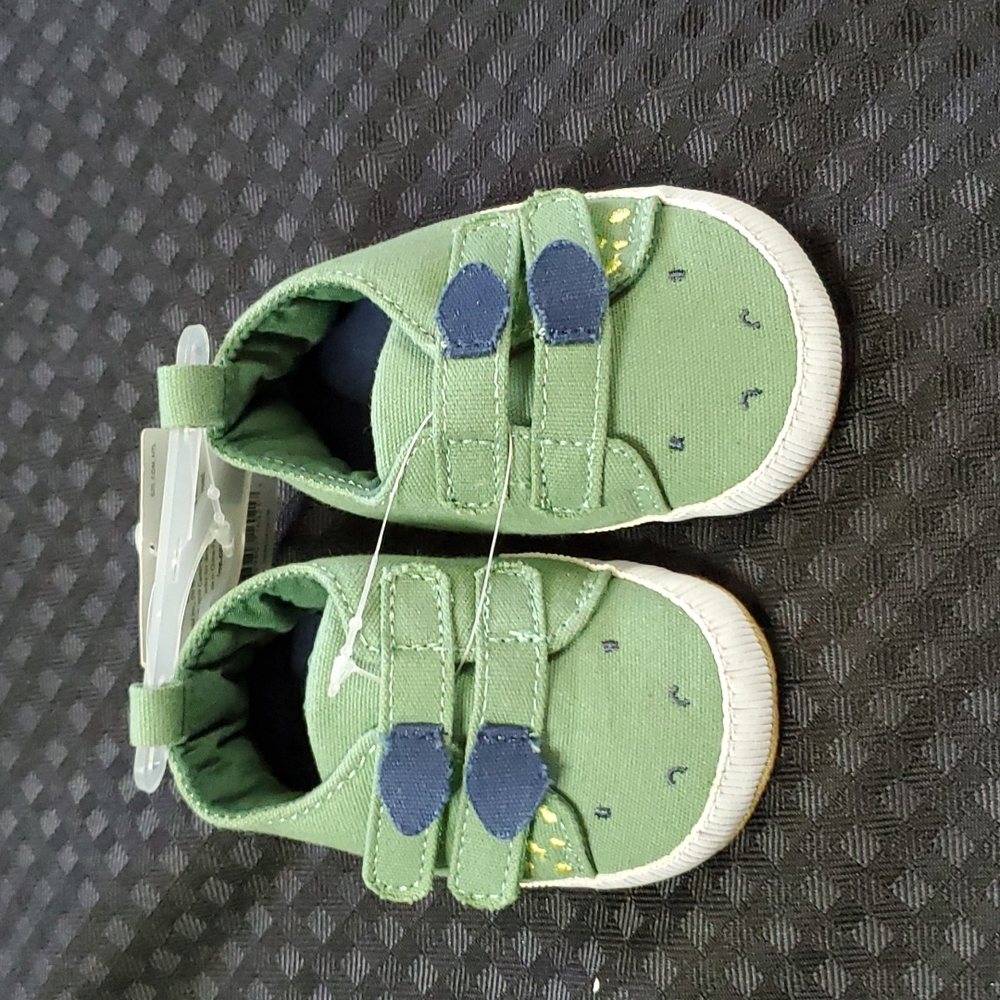 Child of Mine, green & blue, Dinosaur, tennis shoes, size 0-3 months